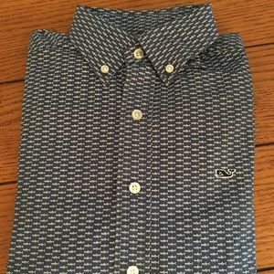 Vineyard vines slim fit fishbone button down